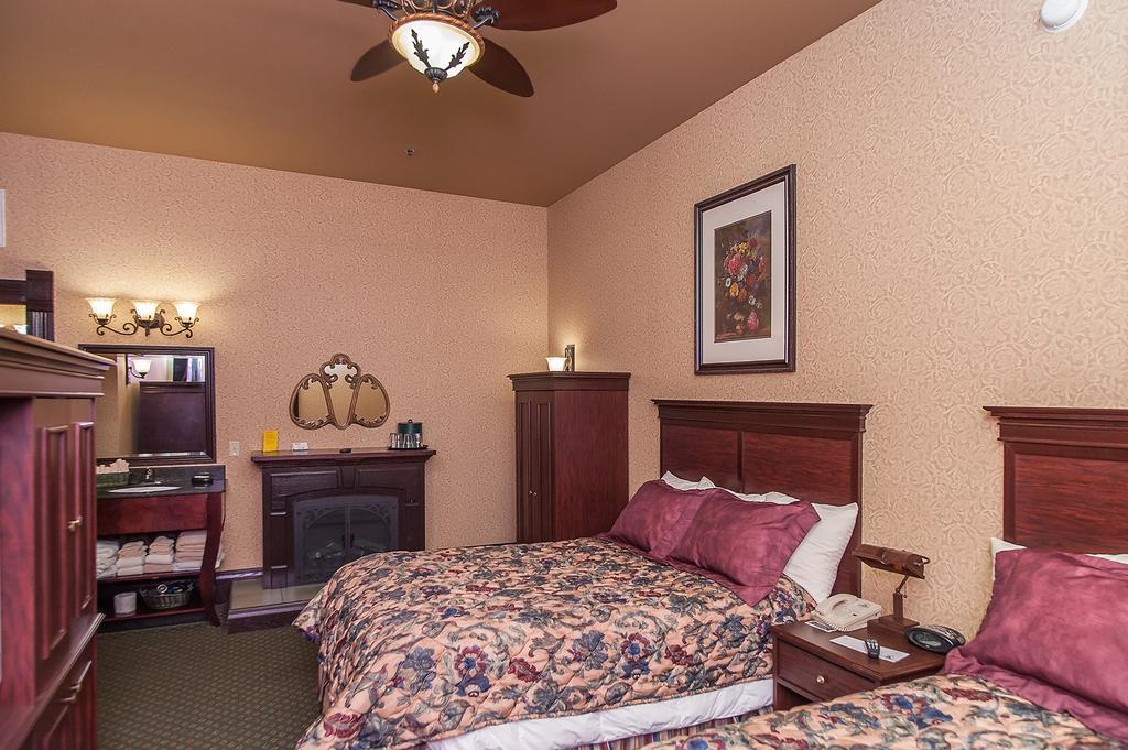 Hickok'S Hotel And Gaming デッドウッド 部屋 写真